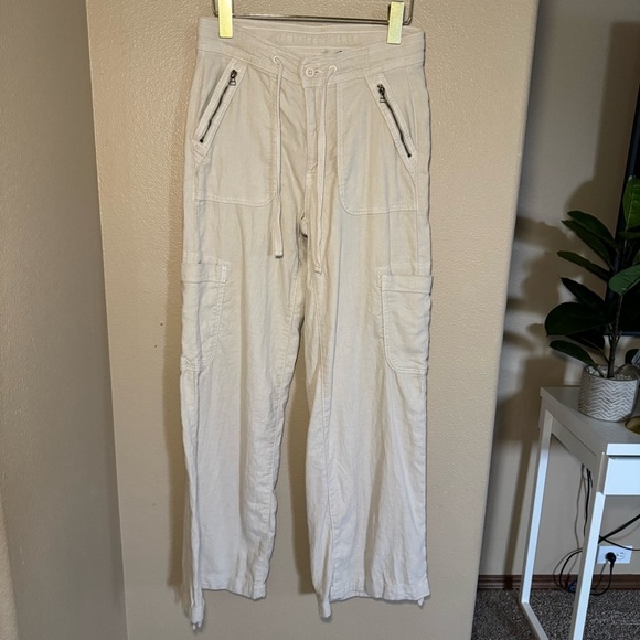 American Eagle Dreamy Drape Linen-Blend Baggy Wide-Leg Cargo Pants Size 0 - Picture 10 of 16
